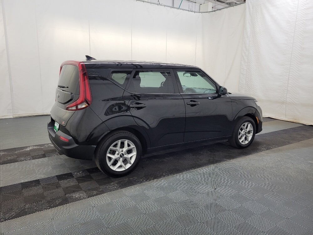 2020 Kia Soul in Plymouth Meeting, PA 19462 - 18127016 10