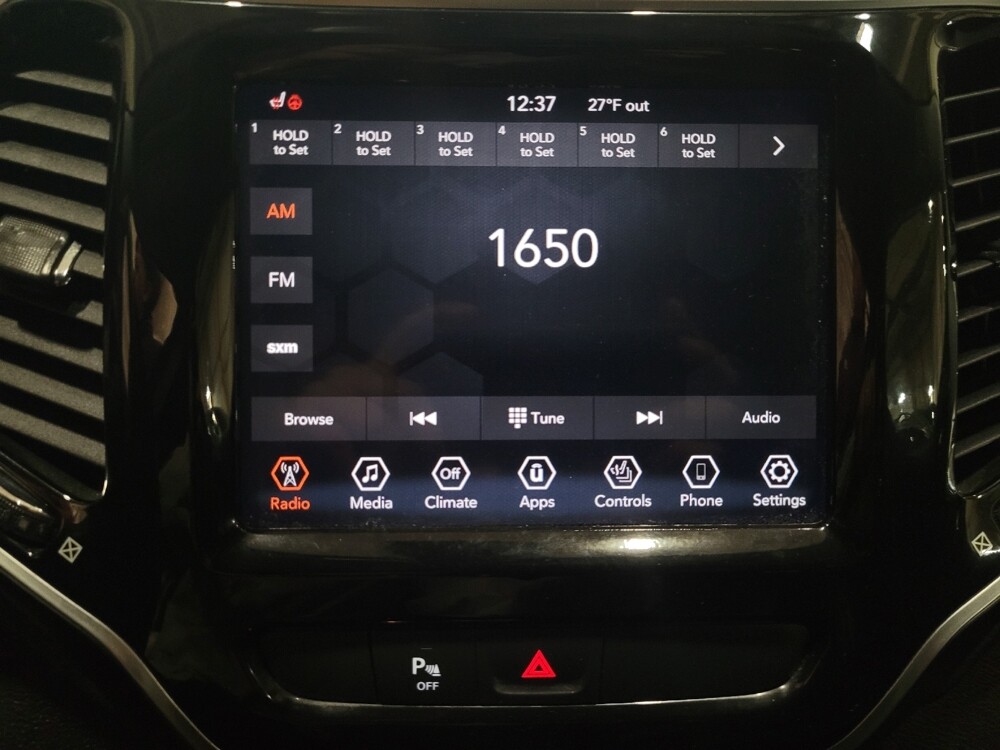 2019 Jeep Cherokee in Richmond, VA 23235 - 18127017 25