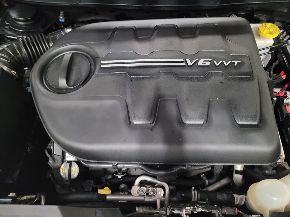 2019 Jeep Cherokee in Richmond, VA 23235 - 18127017 30