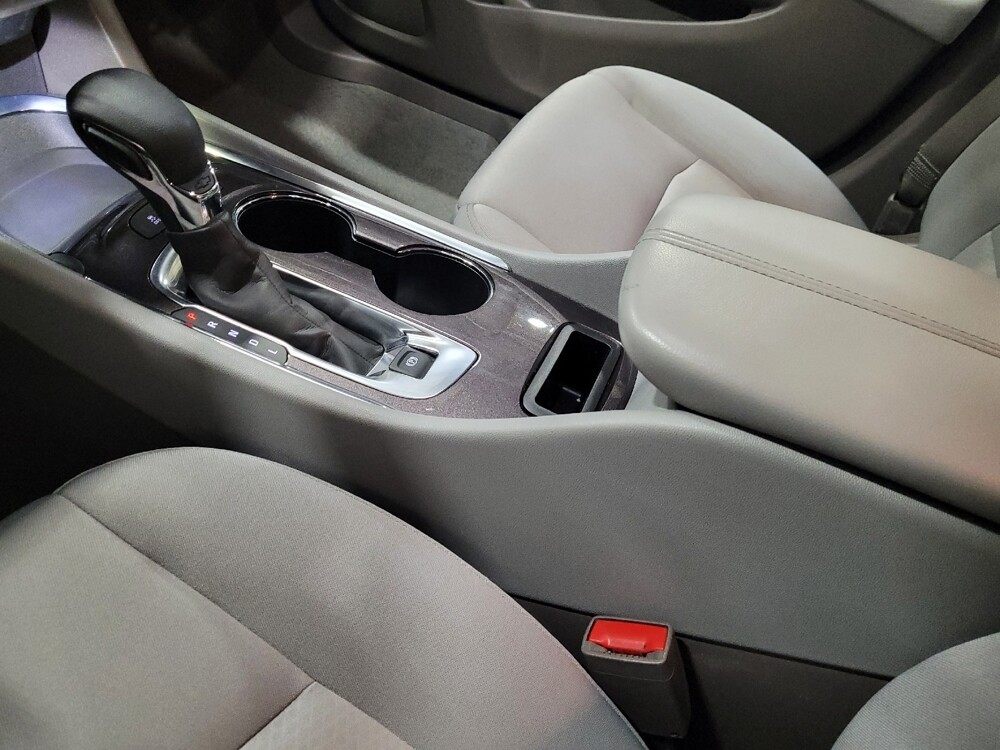 2025 Chevrolet Malibu in Richmond, VA 23235 - 18127020 26