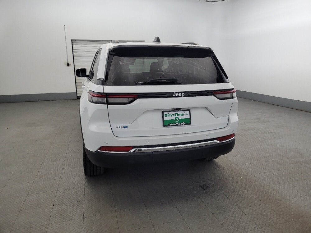 2023 Jeep Grand Cherokee in Newport News, VA 23601 - 18127021 6