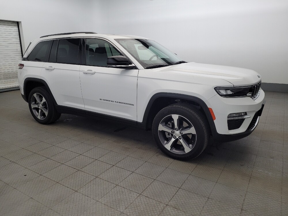 2023 Jeep Grand Cherokee in Newport News, VA 23601 - 18127021 11