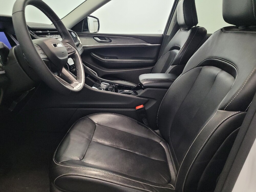 2023 Jeep Grand Cherokee in Newport News, VA 23601 - 18127021 17