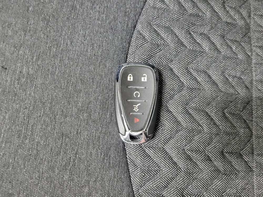 2022 Chevrolet Equinox in Langhorne, PA 19047 - 18127023 32