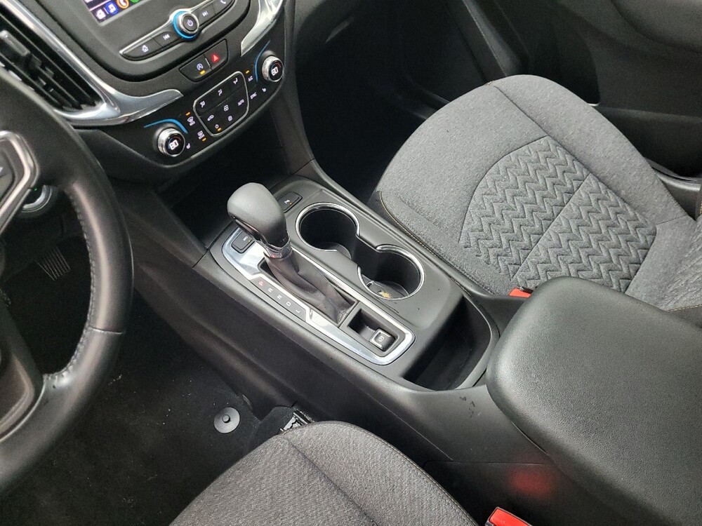 2022 Chevrolet Equinox in Langhorne, PA 19047 - 18127023 26