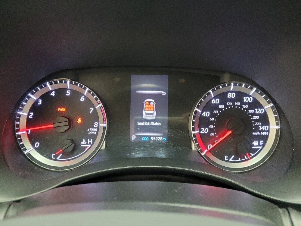 2020 Toyota Highlander in Langhorne, PA 19047 - 18127025 23