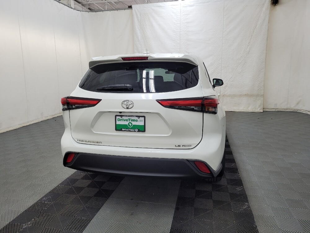 2020 Toyota Highlander in Langhorne, PA 19047 - 18127025 7