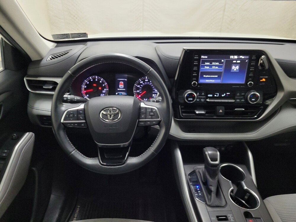 2020 Toyota Highlander in Langhorne, PA 19047 - 18127025 22