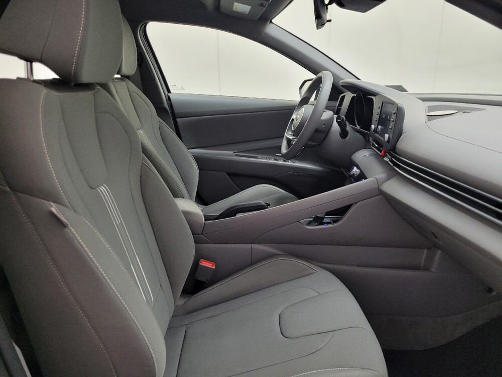 2023 Hyundai Elantra in Langhorne, PA 19047 - 18127026 21