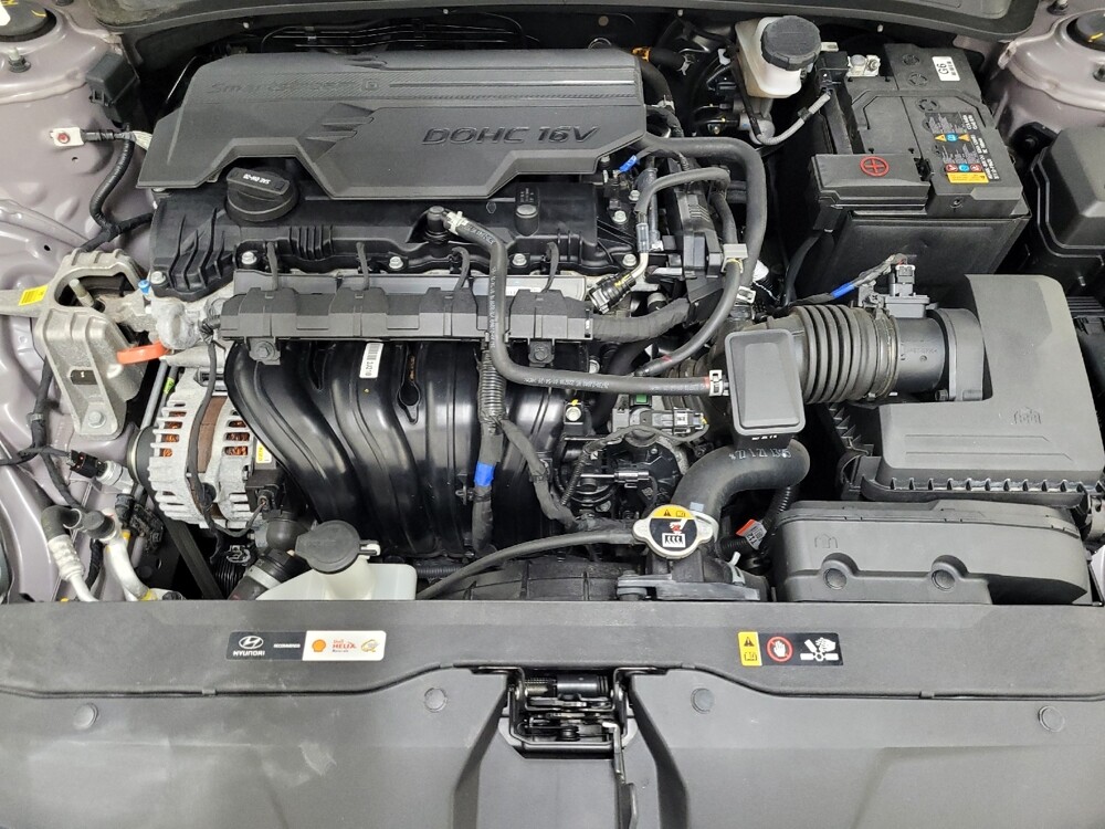 2023 Hyundai Elantra in Langhorne, PA 19047 - 18127026 30