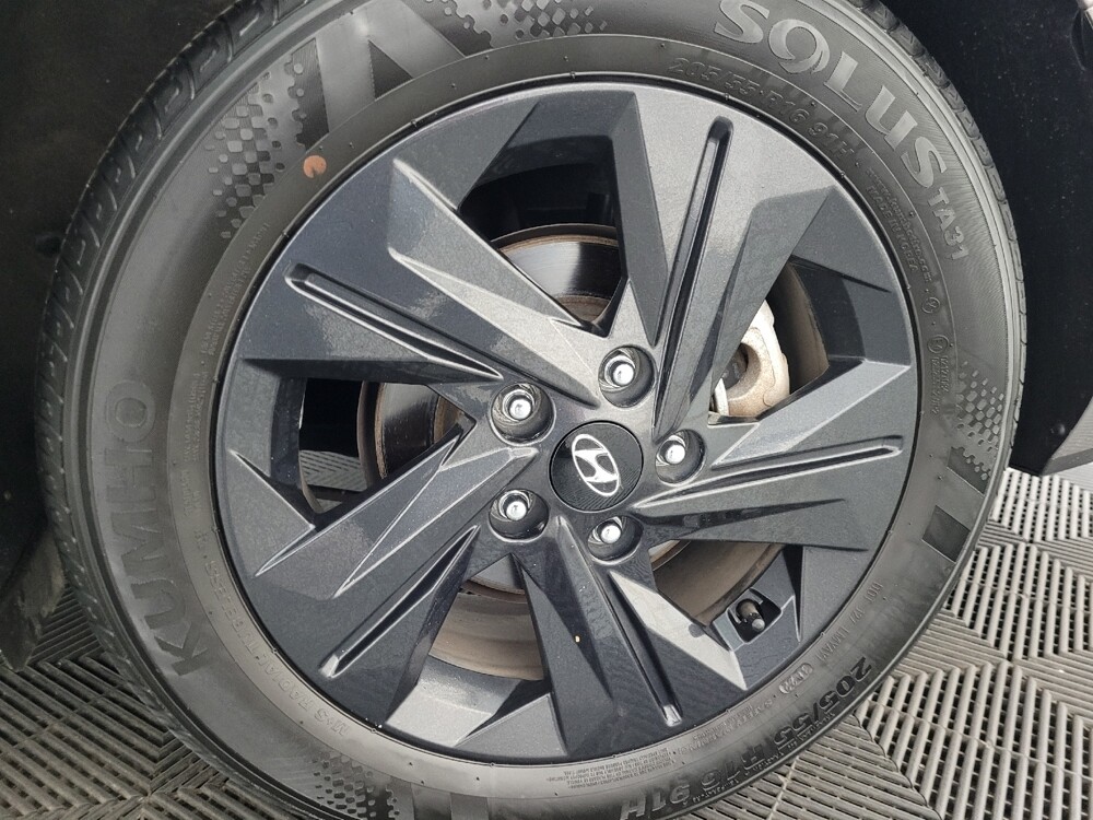 2023 Hyundai Elantra in Langhorne, PA 19047 - 18127026 31