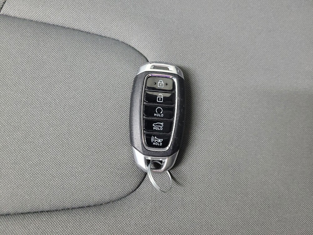 2023 Hyundai Elantra in Langhorne, PA 19047 - 18127026 32