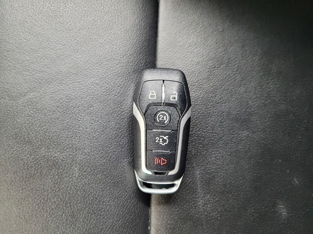 2016 Ford Explorer in Plymouth Meeting, PA 19462 - 18127028 32