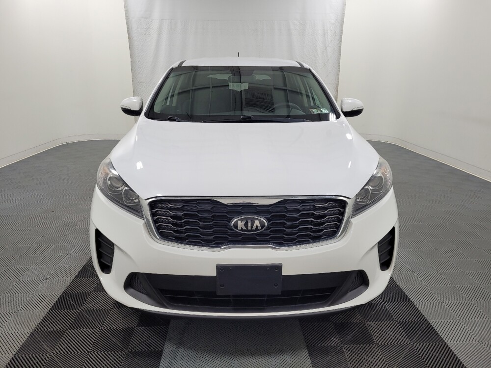 2019 Kia Sorento in Plymouth Meeting, PA 19462 - 18127030 14