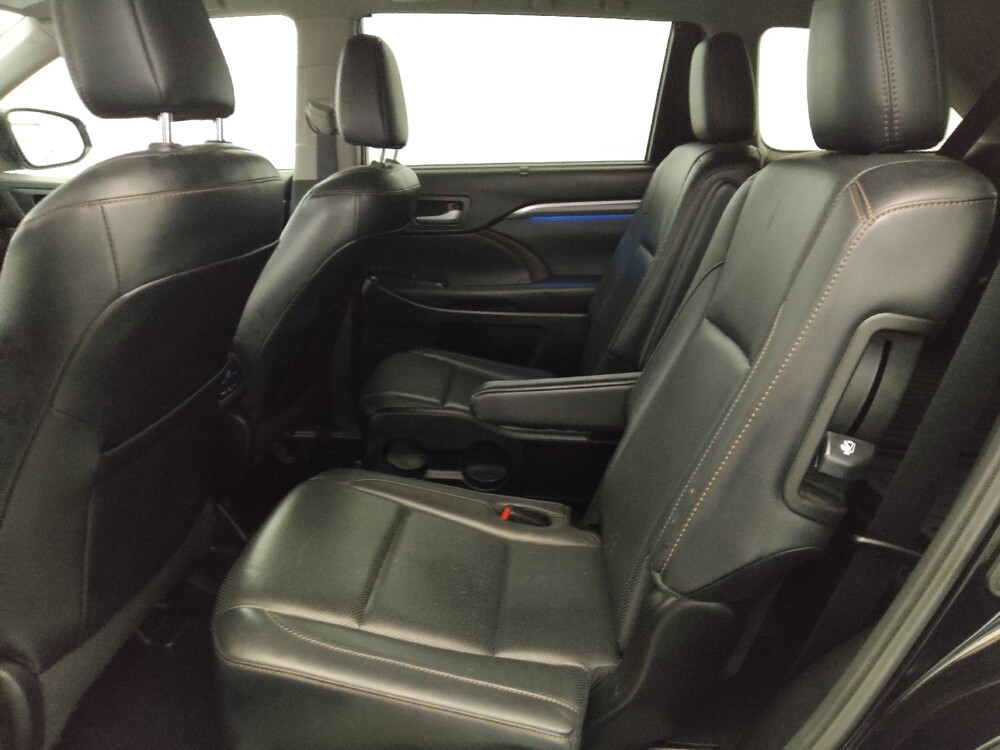 2019 Toyota Highlander in Chesapeake, VA 23320 - 18127031 18