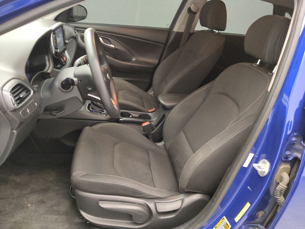 2019 Hyundai Elantra in Independence, MO 64055 - 18127033 17