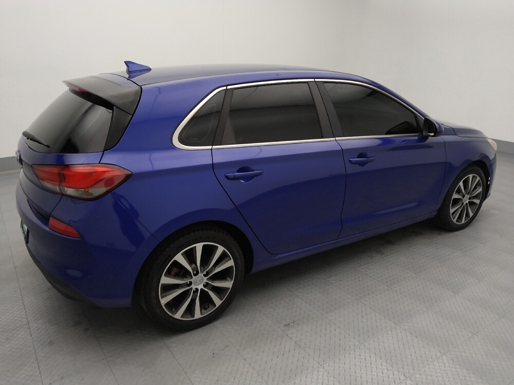 2019 Hyundai Elantra in Independence, MO 64055 - 18127033 10