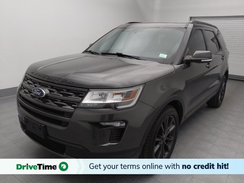 2018 Ford Explorer in Independence, MO 64055 - 18127034