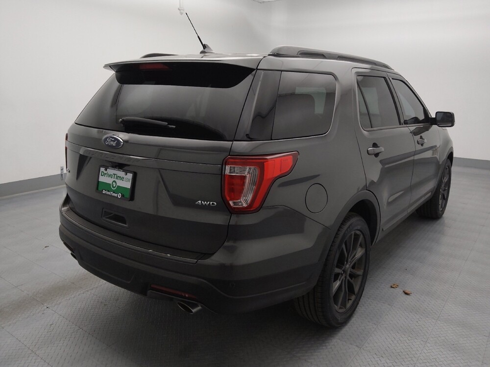 2018 Ford Explorer in Independence, MO 64055 - 18127034 9