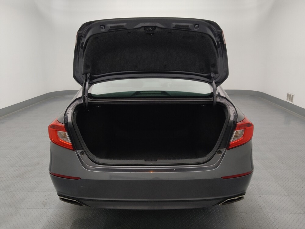 2018 Honda Accord in Wichita, KS 67207 - 18127035 29