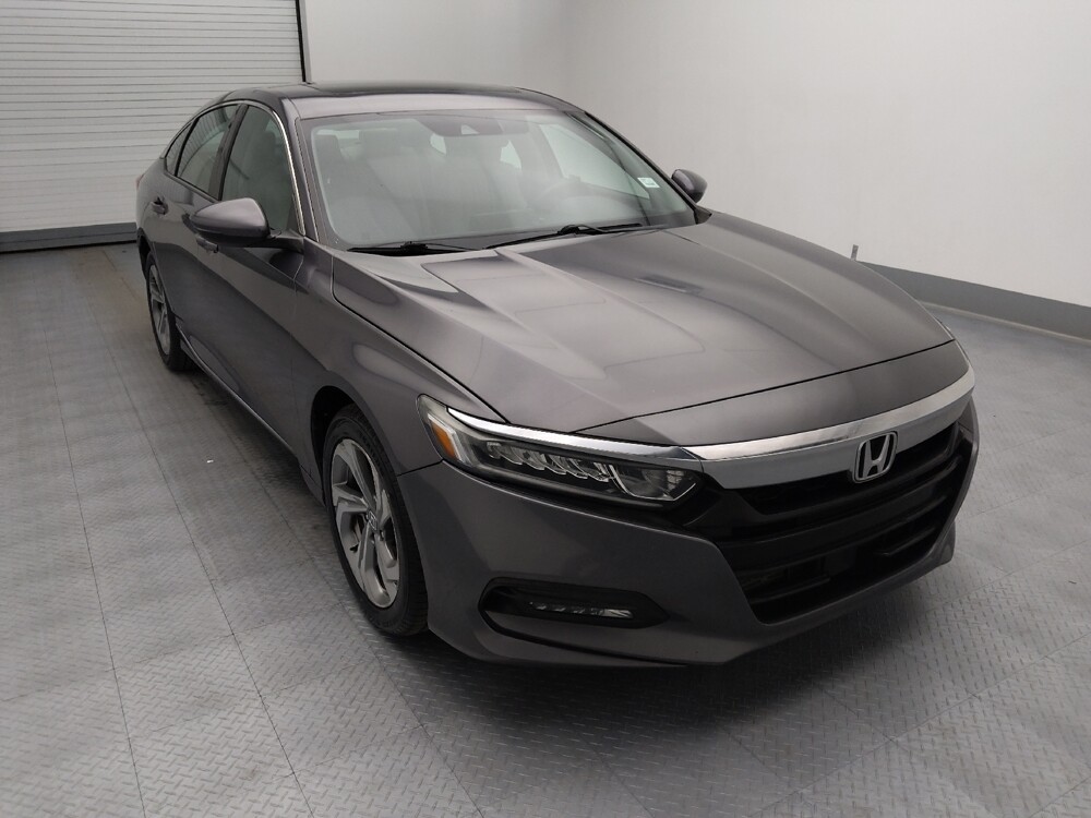 2018 Honda Accord in Wichita, KS 67207 - 18127035 13