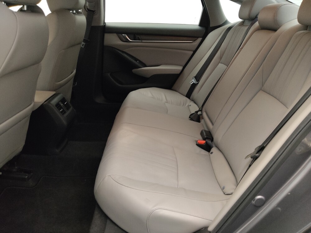 2018 Honda Accord in Wichita, KS 67207 - 18127035 18