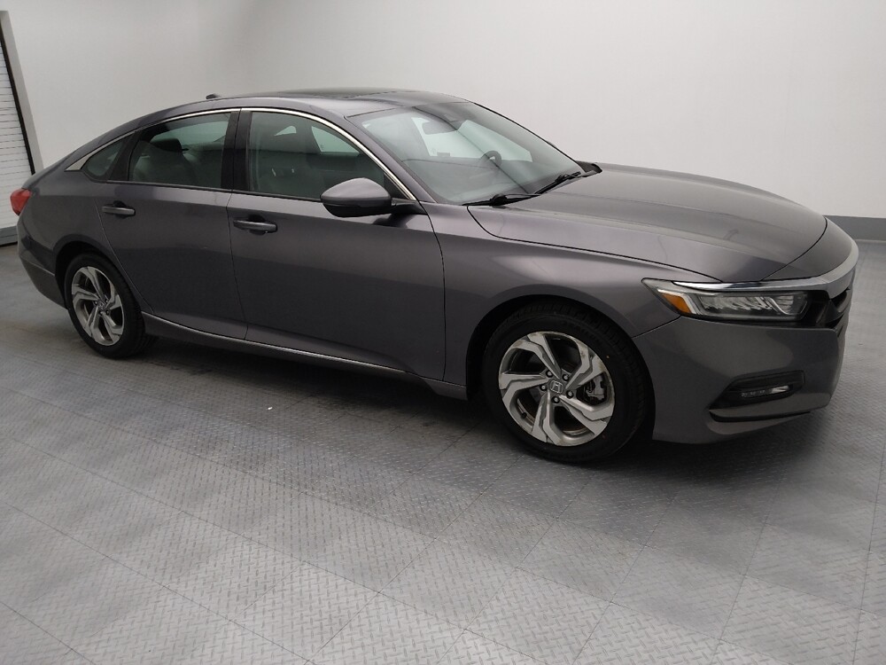 2018 Honda Accord in Wichita, KS 67207 - 18127035 11
