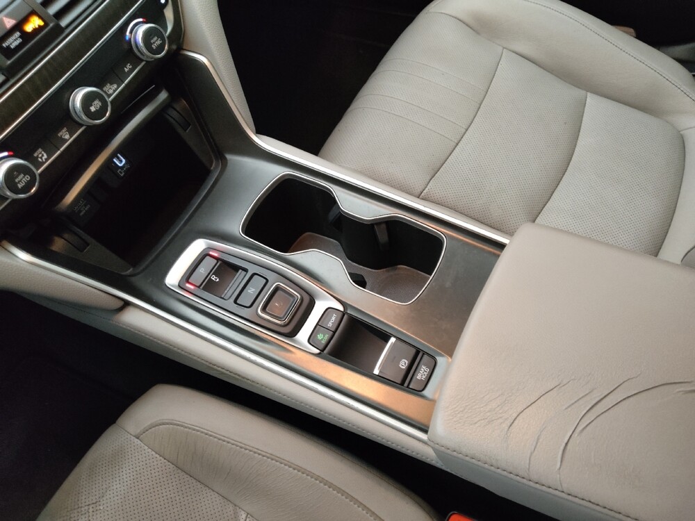 2018 Honda Accord in Wichita, KS 67207 - 18127035 26