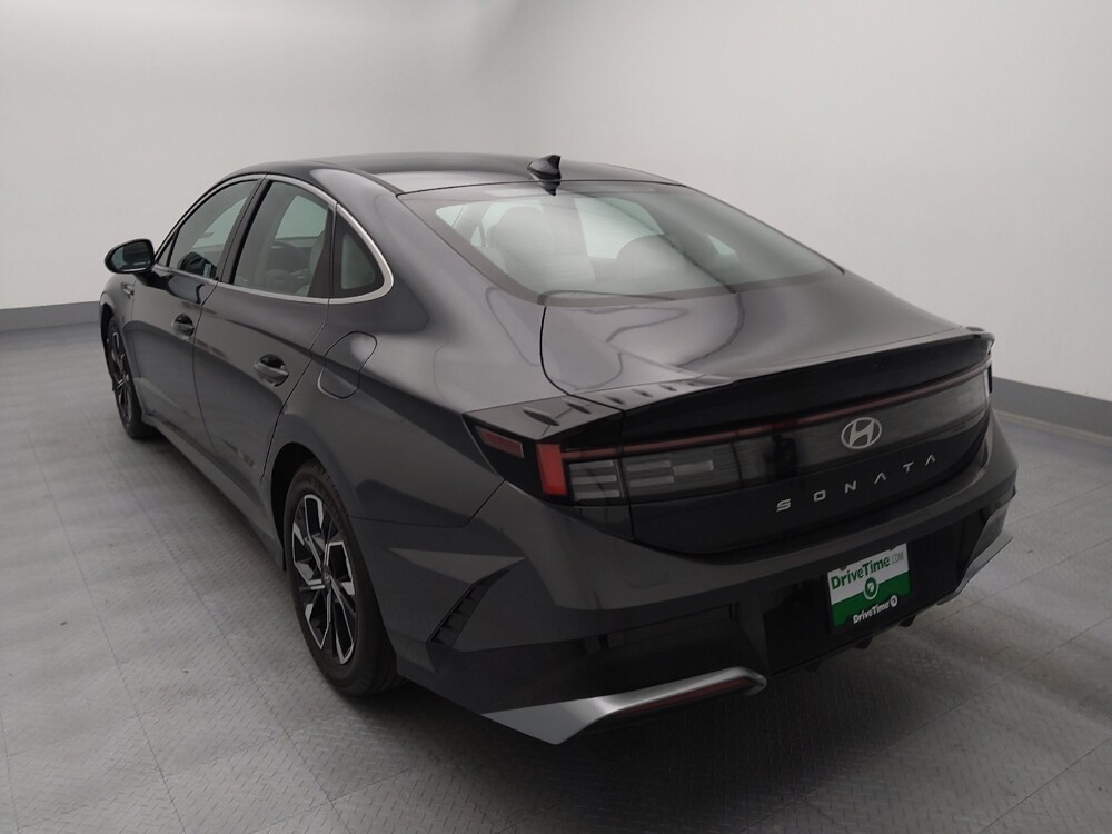 2025 Hyundai Sonata in Independence, MO 64055 - 18127038 5