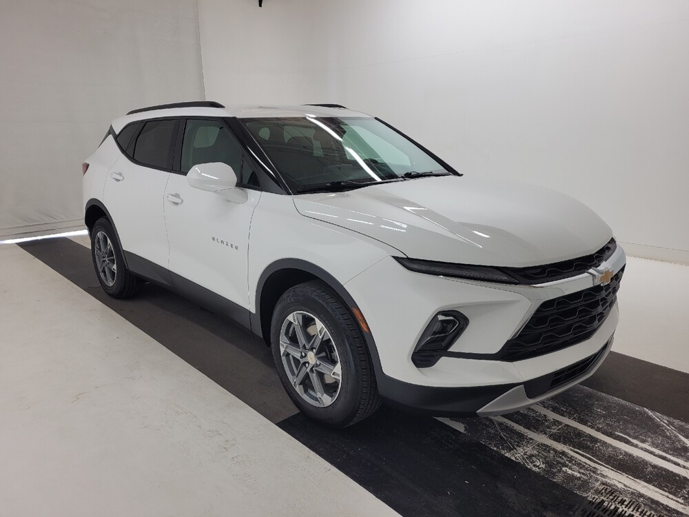 2024 Chevrolet Blazer in St. Louis, MO 63125 - 18127039 13
