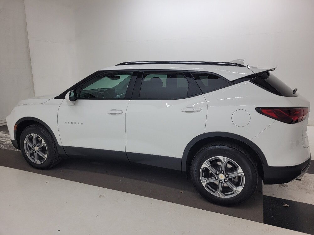 2024 Chevrolet Blazer in St. Louis, MO 63125 - 18127039 3