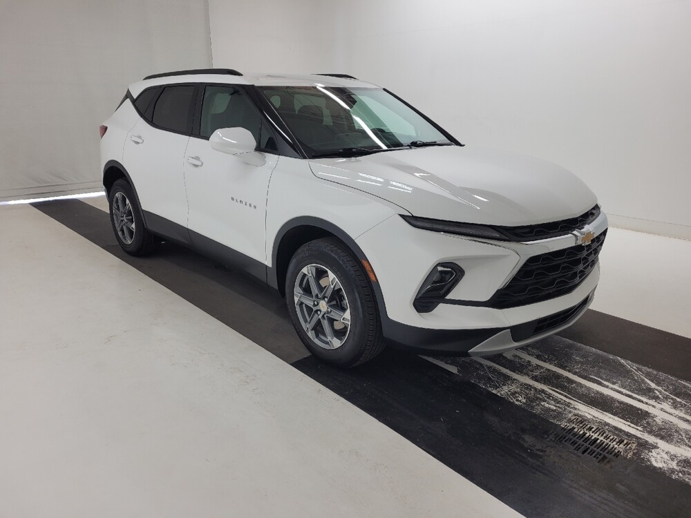 2024 Chevrolet Blazer in St. Louis, MO 63125 - 18127039 11