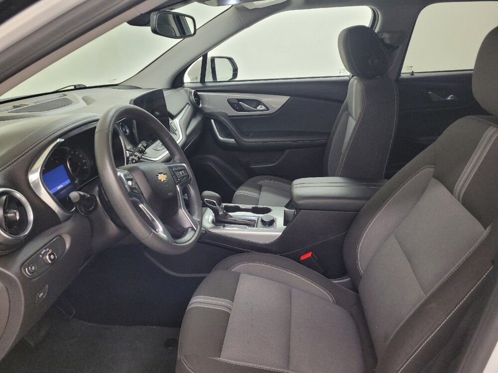 2024 Chevrolet Blazer in St. Louis, MO 63125 - 18127039 17