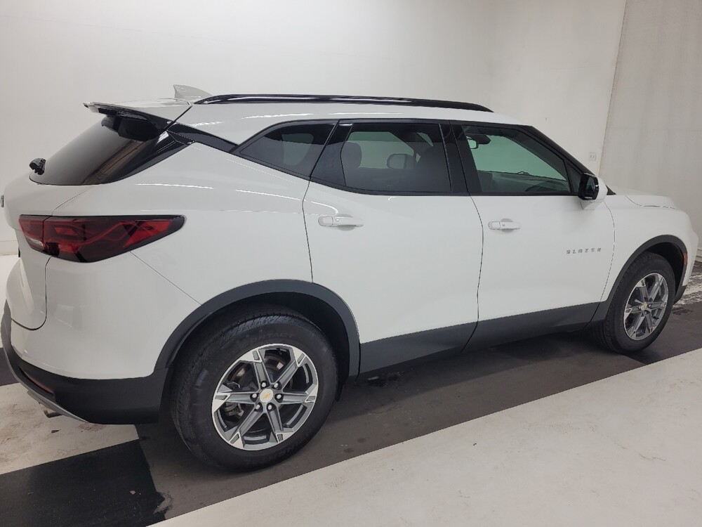 2024 Chevrolet Blazer in St. Louis, MO 63125 - 18127039 10