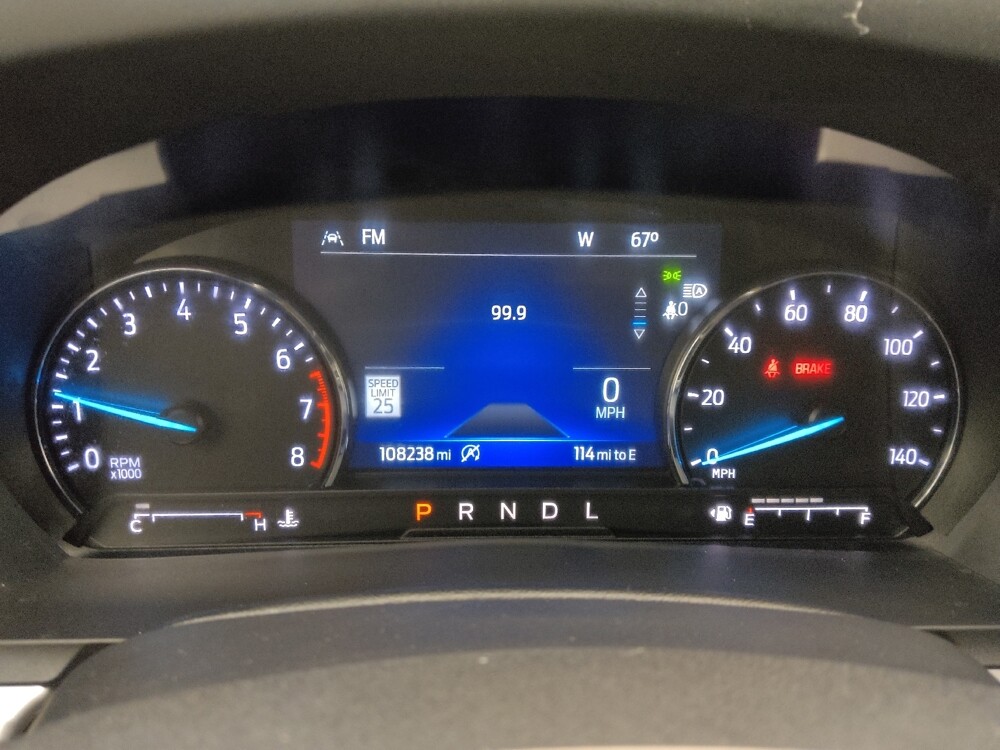 2022 Ford Explorer in Gladstone, MO 64118 - 18127043 23