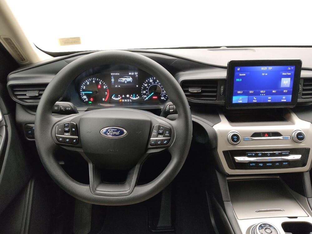 2021 Ford Explorer in Wichita, KS 67207 - 18127044 22