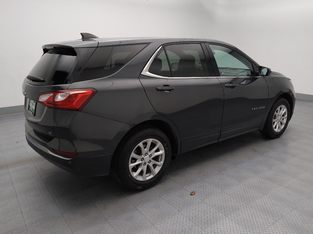 2020 Chevrolet Equinox in Springfield, MO 65807 - 18127046 10