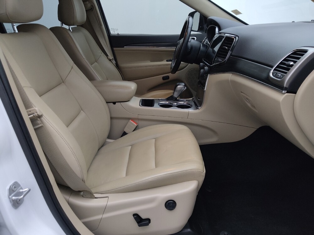 2022 Jeep Grand Cherokee in Springfield, MO 65807 - 18127048 21