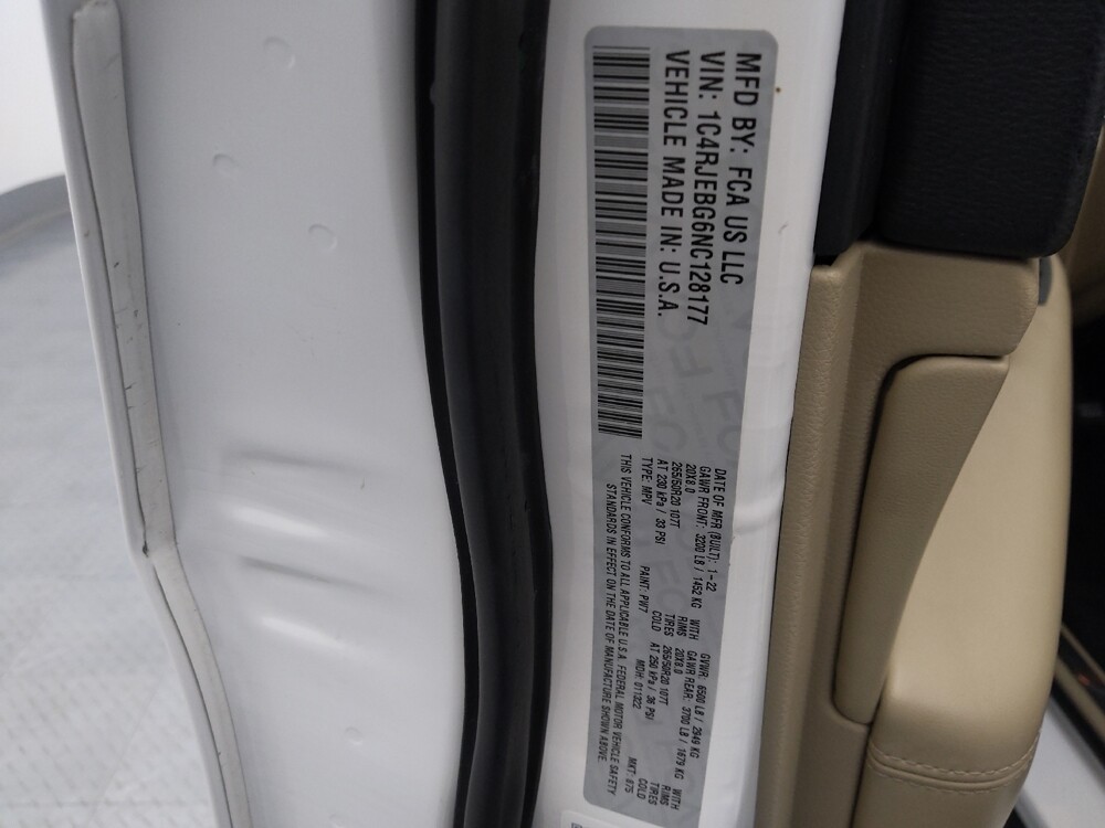 2022 Jeep Grand Cherokee in Springfield, MO 65807 - 18127048 33