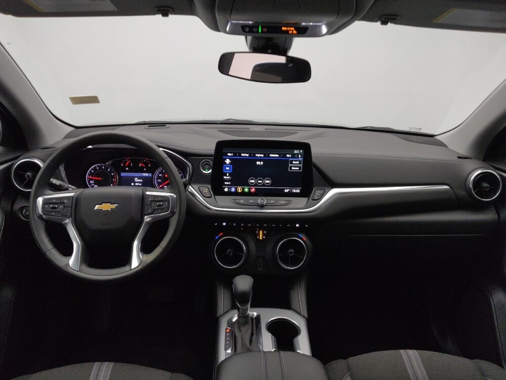 2024 Chevrolet Blazer in St. Louis, MO 63136 - 18127049 22