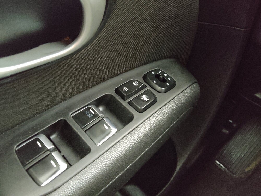 2019 Kia Soul in Independence, MO 64055 - 18127050 27