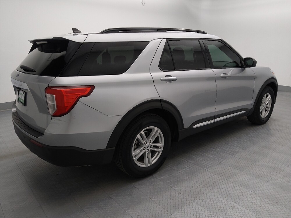 2021 Ford Explorer in Wichita, KS 67207 - 18127052 10