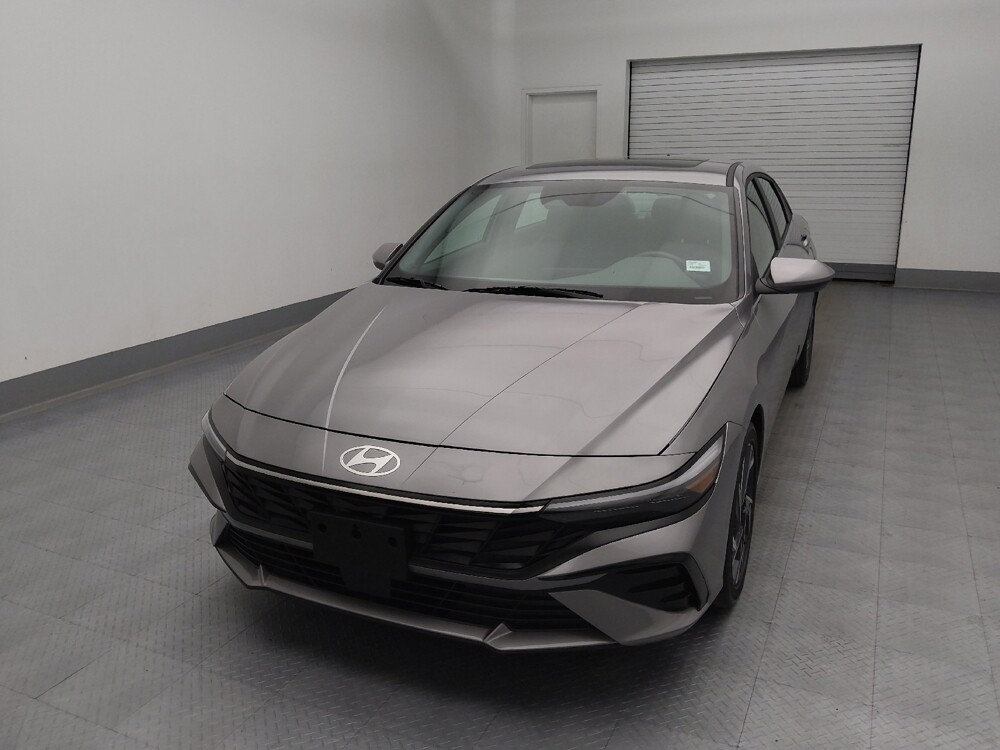 2025 Hyundai Elantra in Independence, MO 64055 - 18127055 15