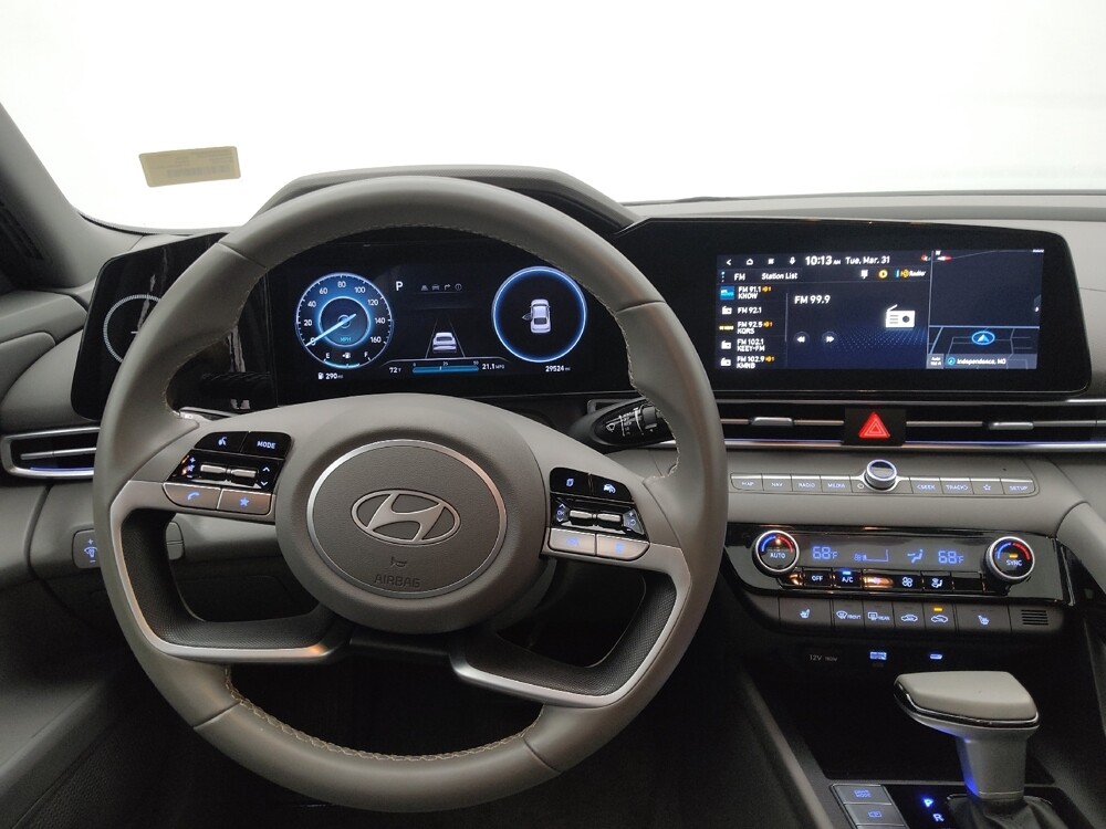 2025 Hyundai Elantra in Independence, MO 64055 - 18127055 22