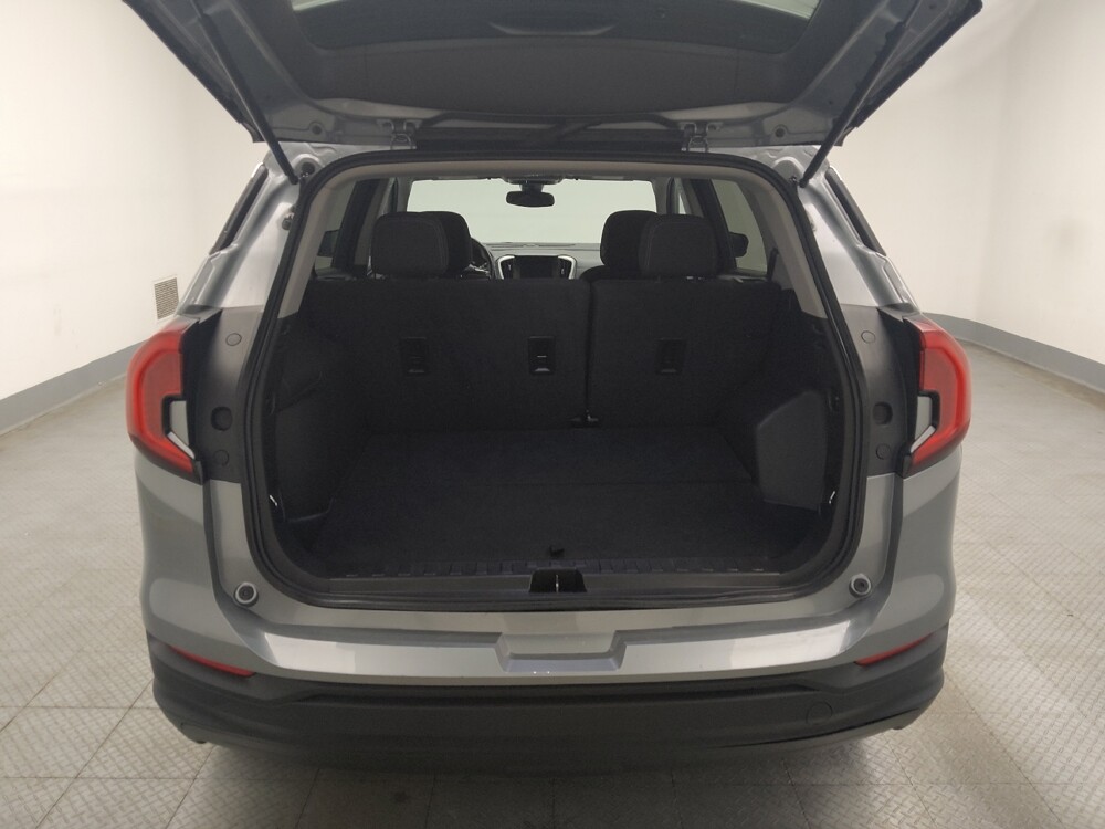 2024 GMC Terrain in Peoria, IL 61615 - 18127065 29