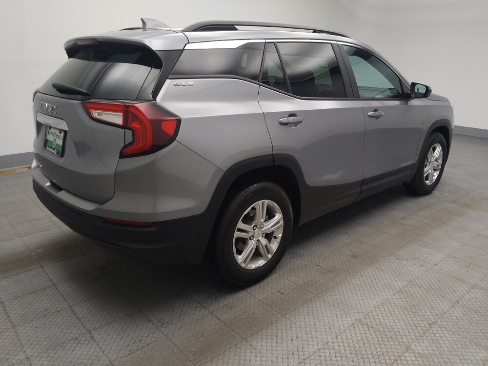 2024 GMC Terrain in Peoria, IL 61615 - 18127065 10