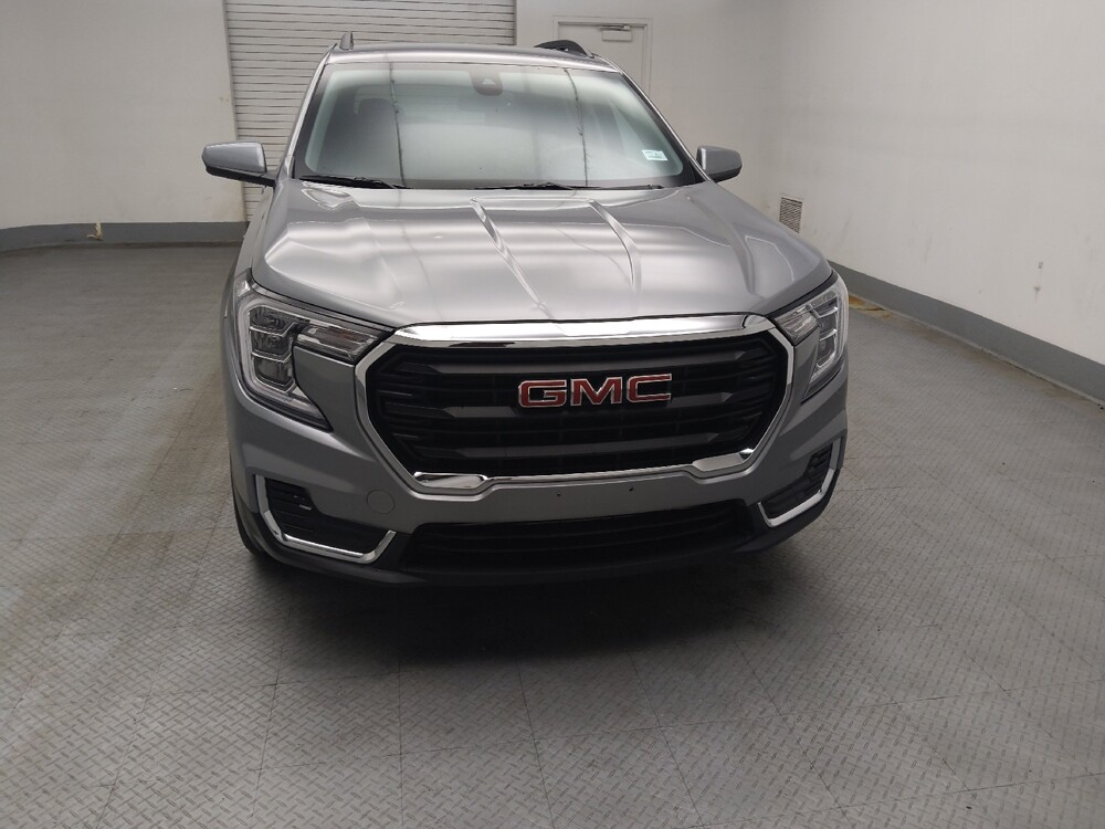 2024 GMC Terrain in Peoria, IL 61615 - 18127065 14