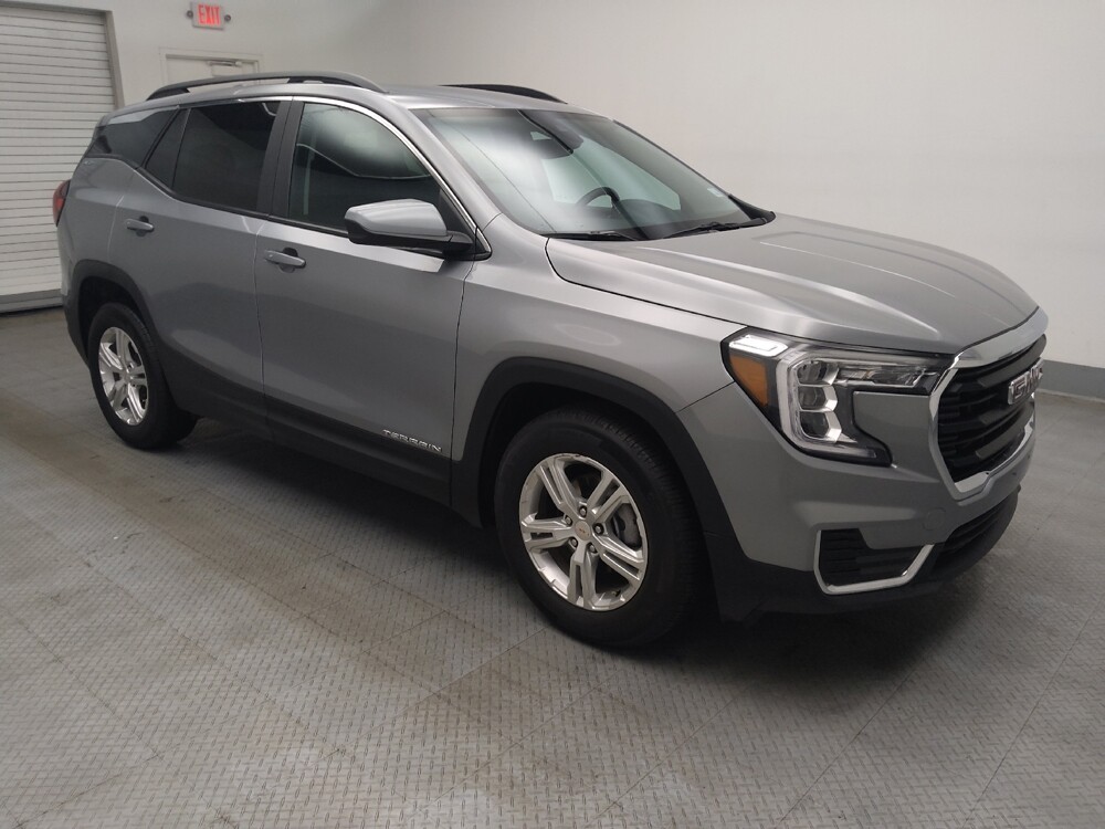 2024 GMC Terrain in Peoria, IL 61615 - 18127065 11
