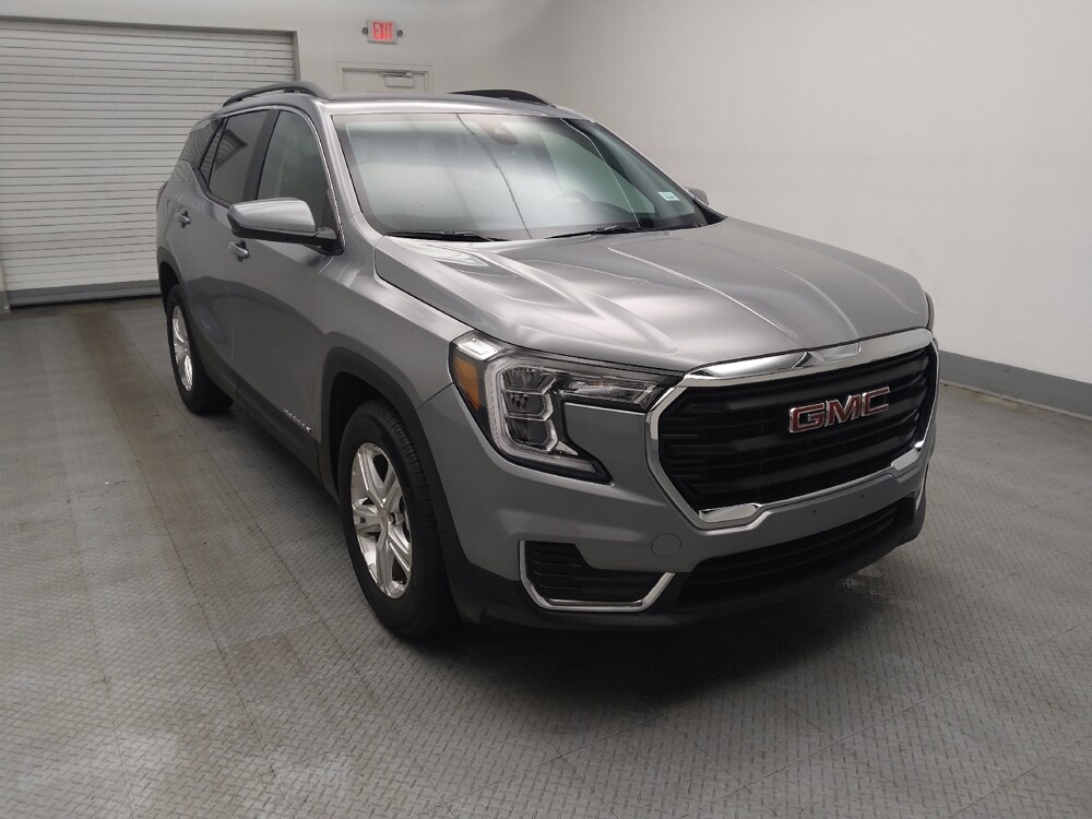 2024 GMC Terrain in Peoria, IL 61615 - 18127065 13