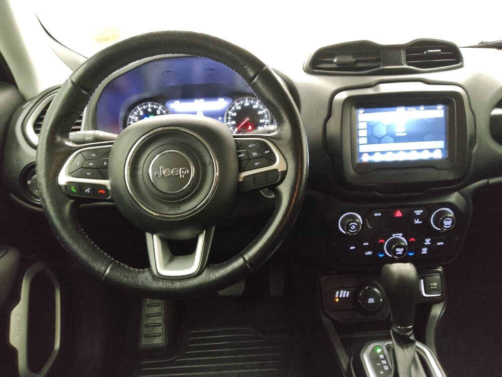 2021 Jeep Renegade in Lombard, IL 60148 - 18127069 22